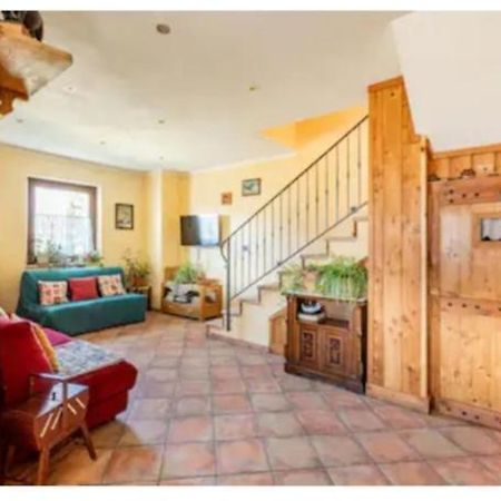 La maison rose Brissogne Extérieur photo