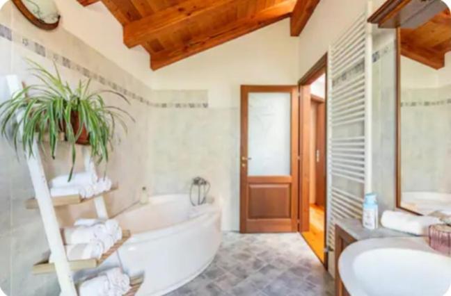 La maison rose Brissogne Extérieur photo